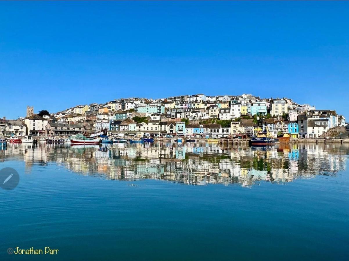 Seaspot Is A 1 Bed Annex Ground Floor Apartment At Stunning Broadsands Beach Nr Brixham! 처스턴페러스 외부 사진