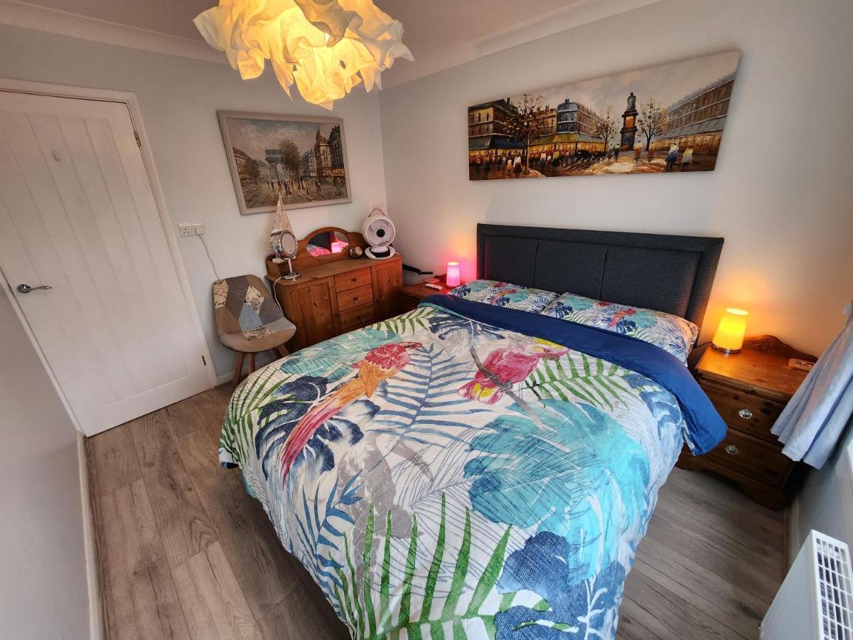 Seaspot Is A 1 Bed Annex Ground Floor Apartment At Stunning Broadsands Beach Nr Brixham! 처스턴페러스 외부 사진
